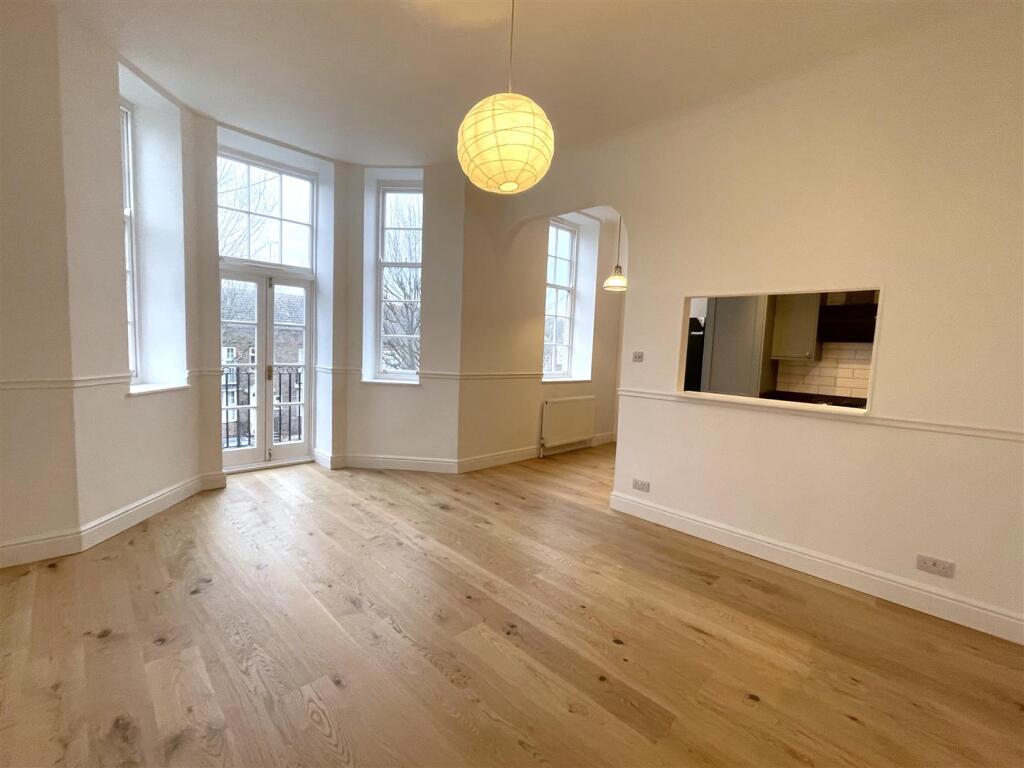 Living room.jpg