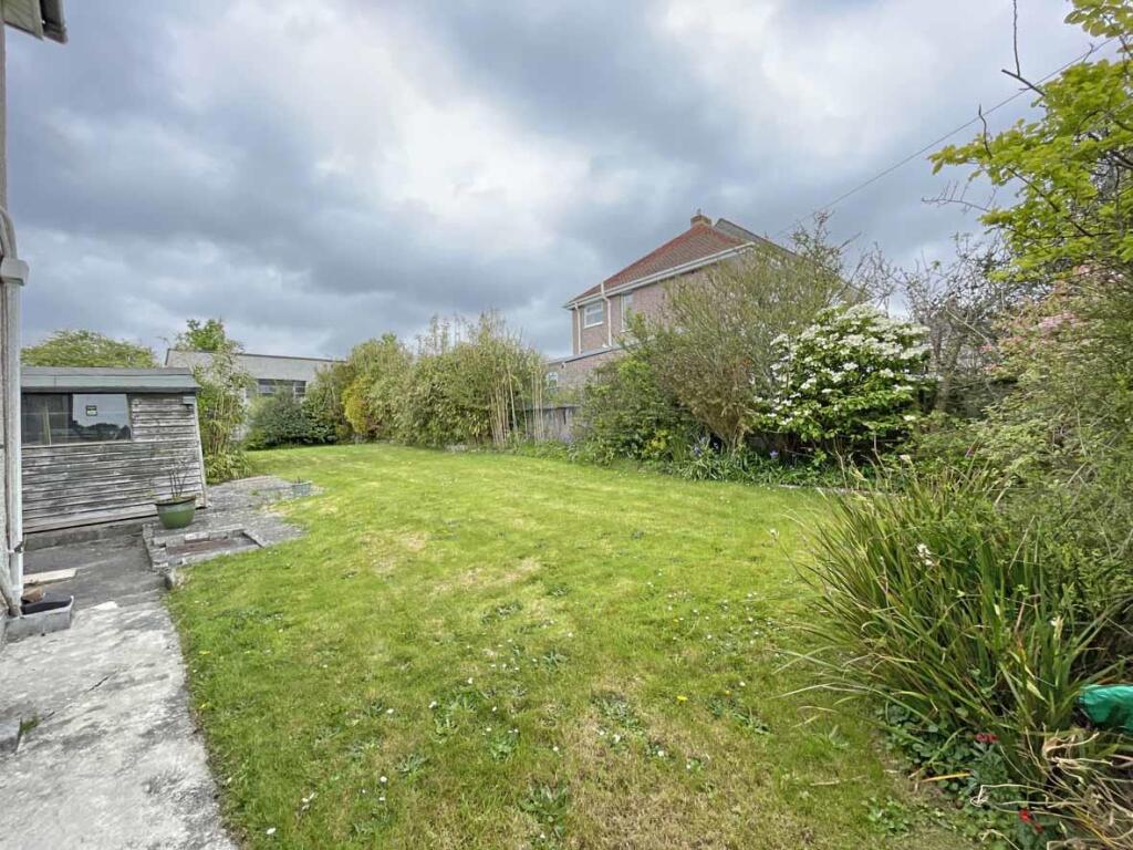 Churchway 169 Garden 3.jpg