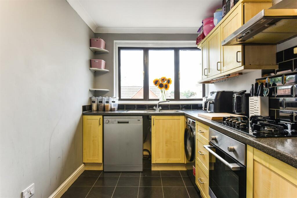 Kitchen to Window.jpg