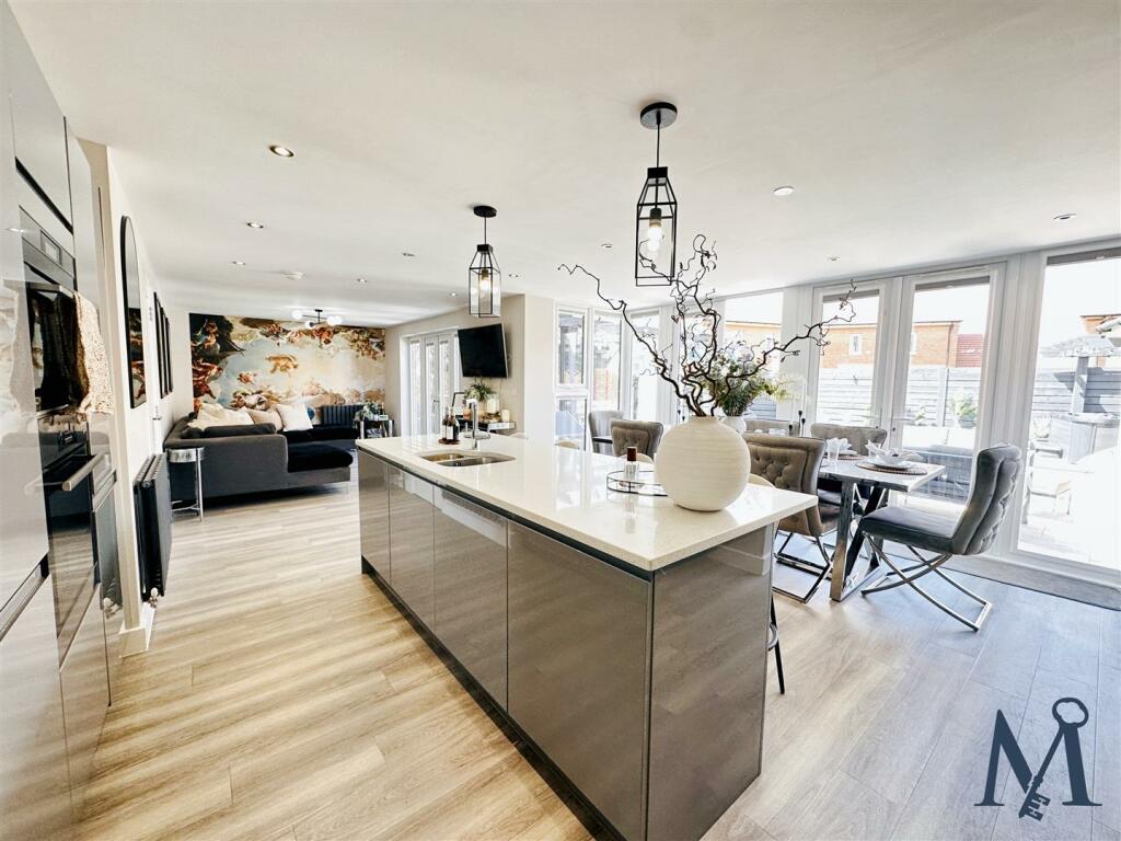 Living Kitchen Diner