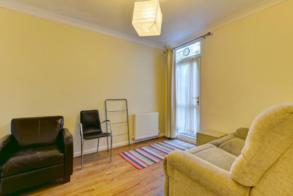 46 Hartington Road Lounge (2)