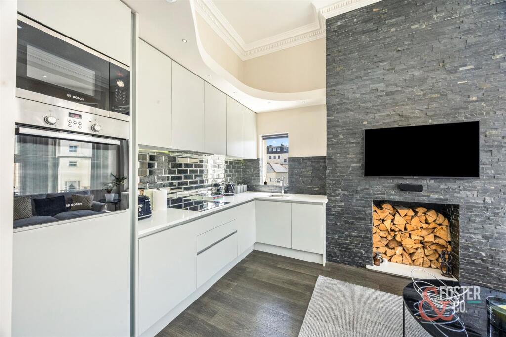 Holland Road, 9, Flat 3_012.JPG