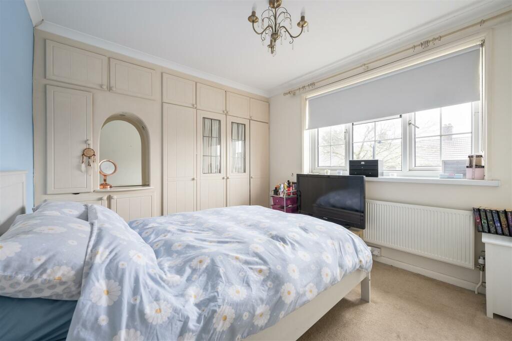Bluehouse Road, E4