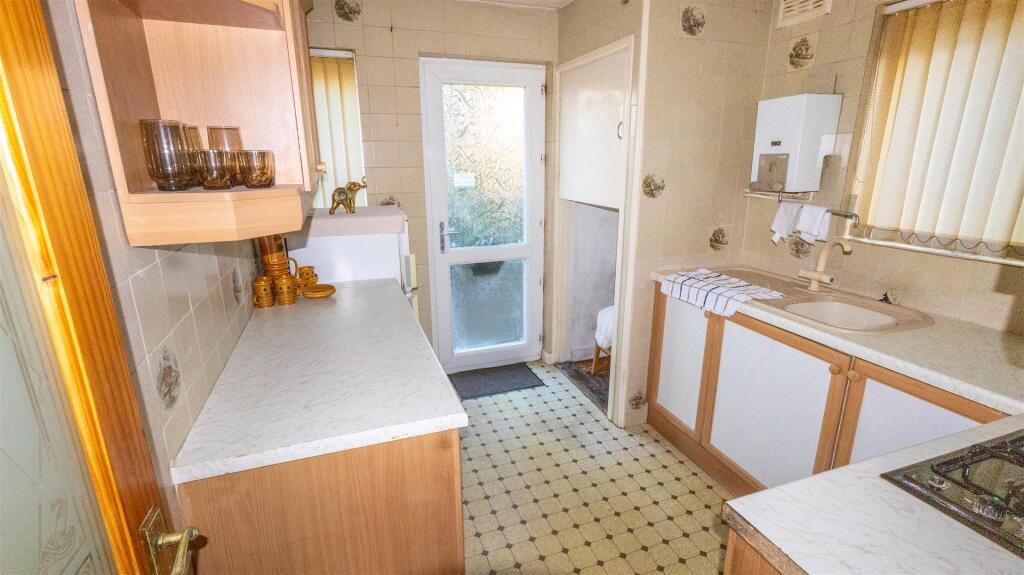 Martin Avenue-11.jpg