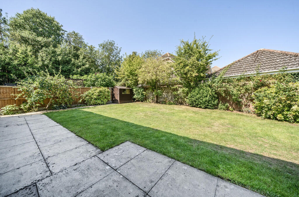 1330391-2-6899e8d...