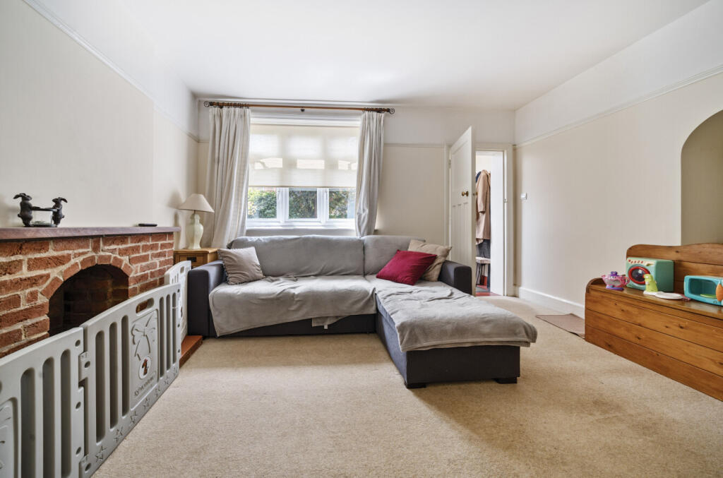 1304032-17-6846da...