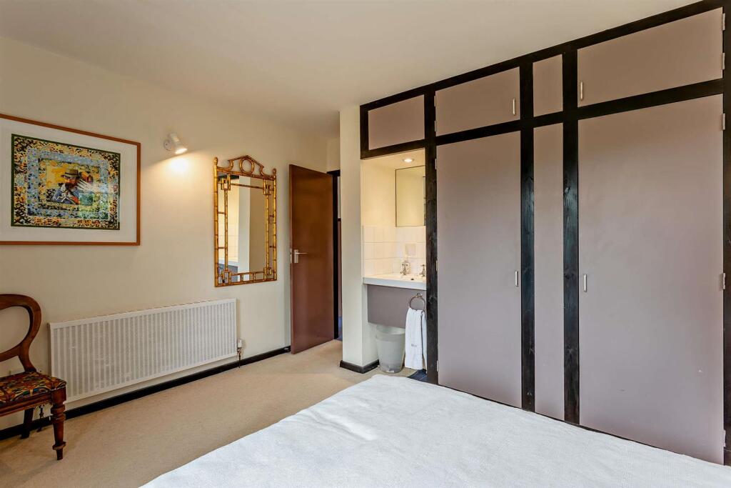 8649695-interior08-800.jpg