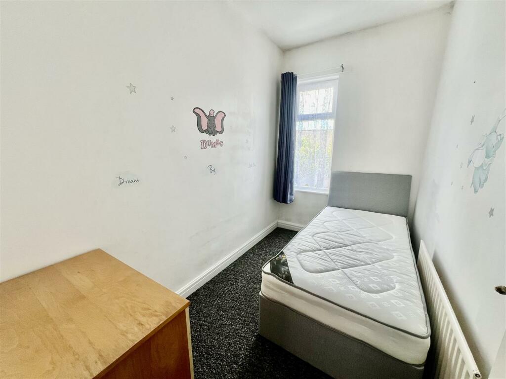 BEDROOM TWO