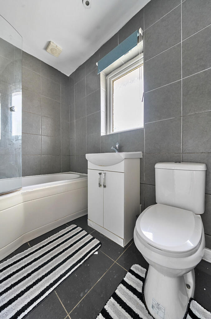 1328515-31-6878dd...