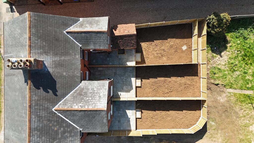 DJI_20250430104911_0021_D.JPG
