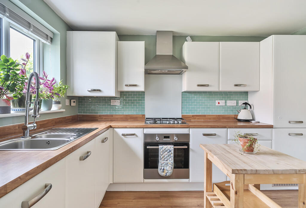 1326112-16-6874f0...