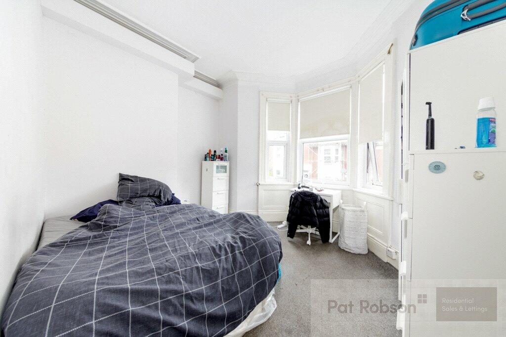 Picture 7