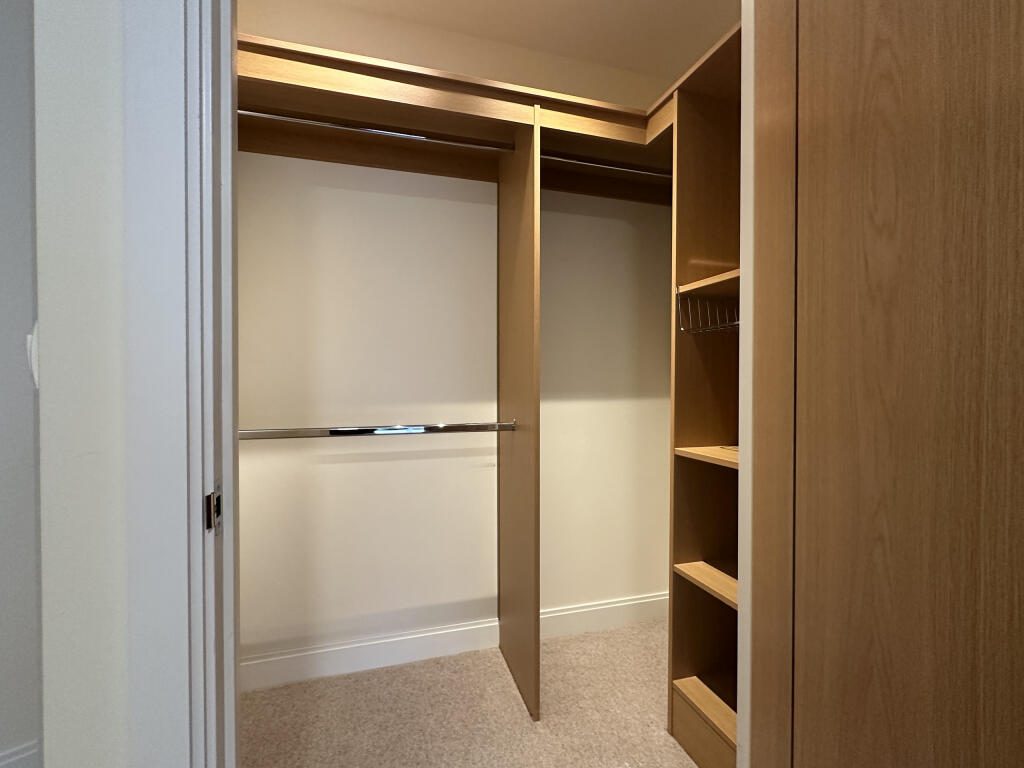Wardrobe.JPG