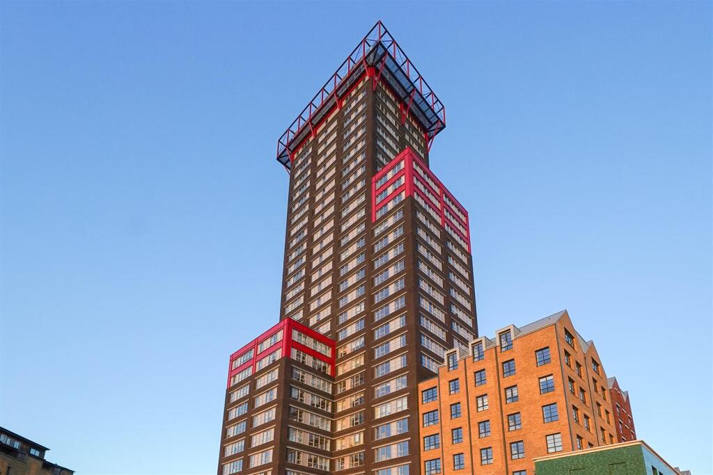 Douglas Tower (6).jpg