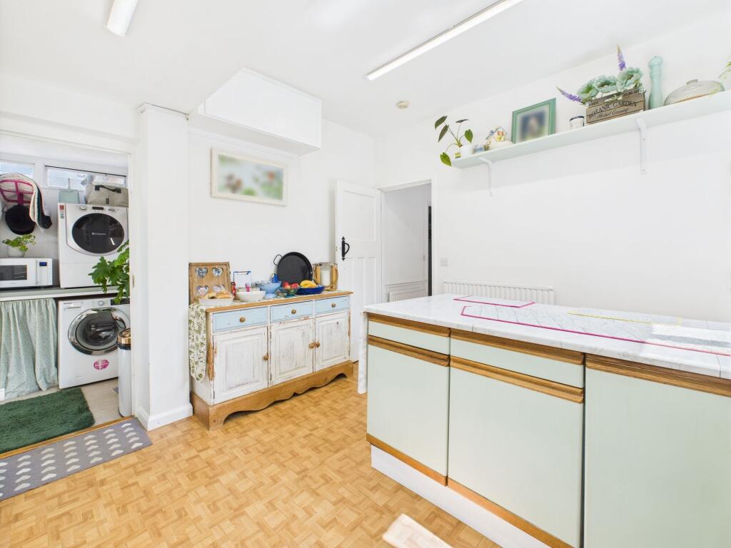 Kitchen/Breakfast Room