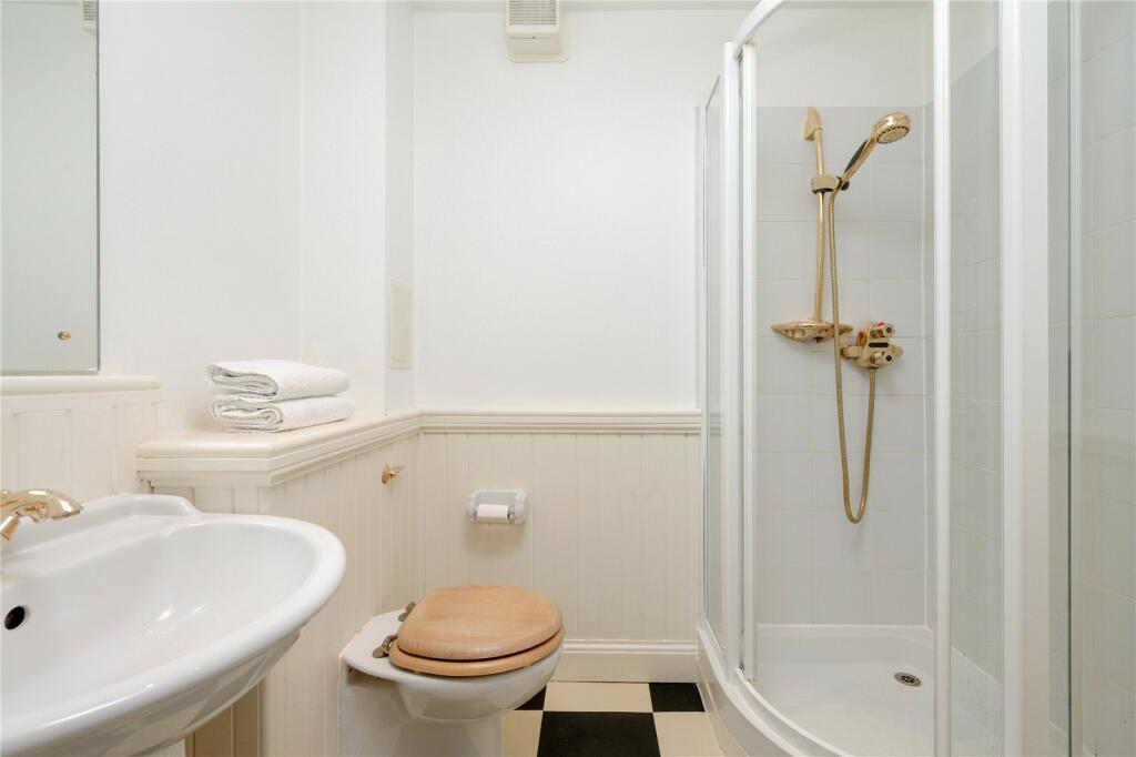 En-Suite Shower Room