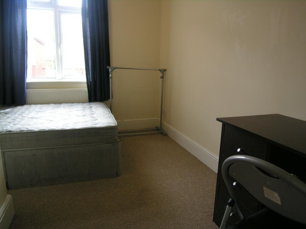 bed 6