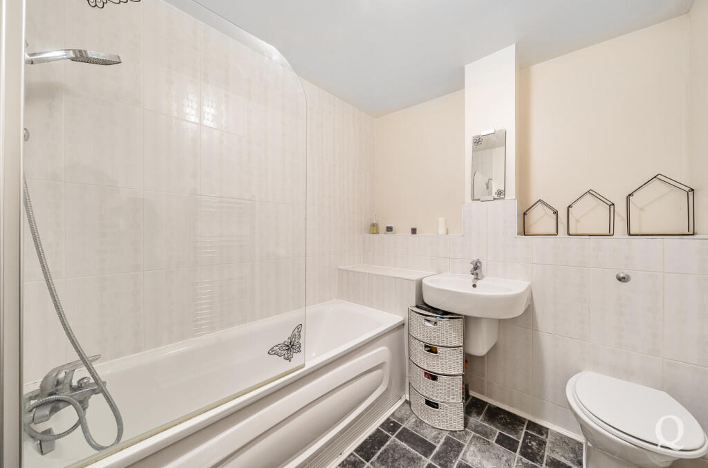 323323a0-4e79-4f2...