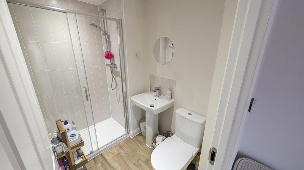 508 Dowsell Way shower room c.jpg
