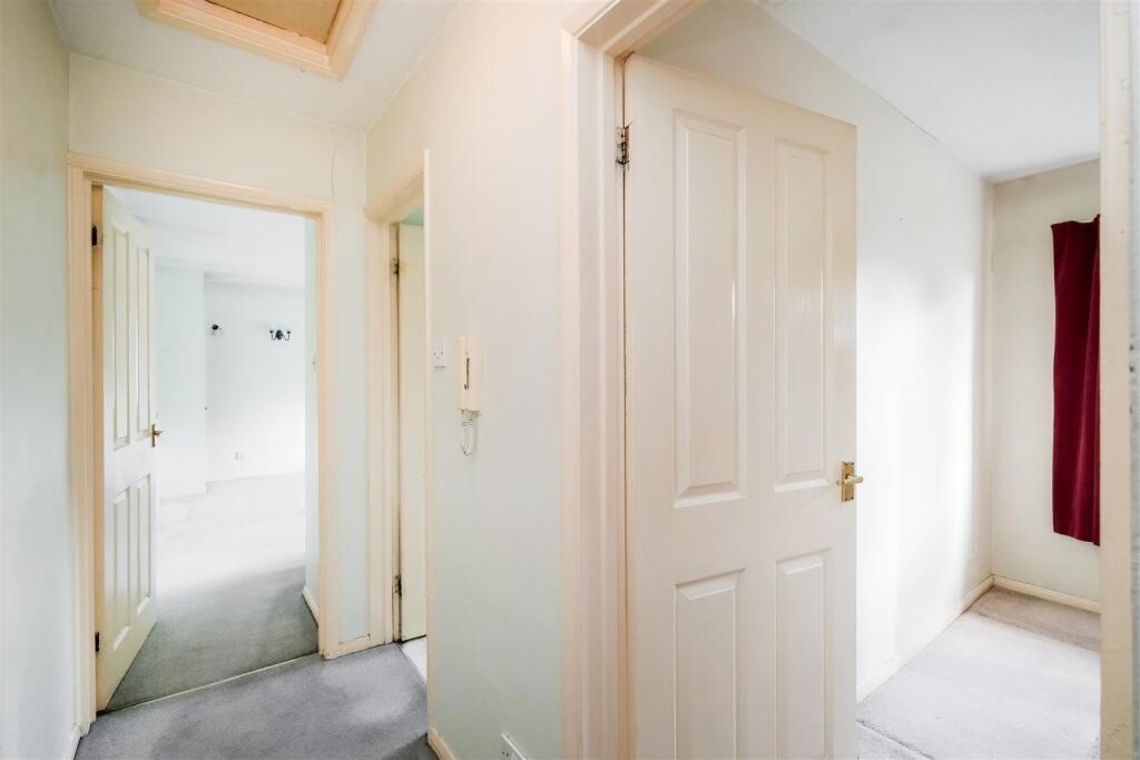 9 Felix court-15.jpg