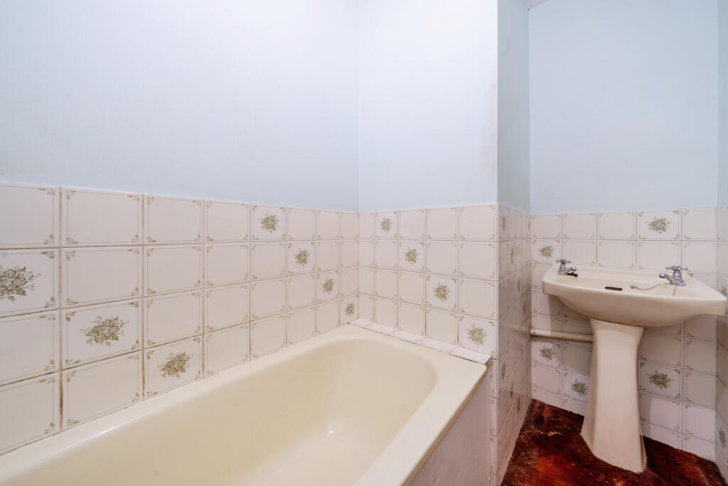 1336683-15-68a344...