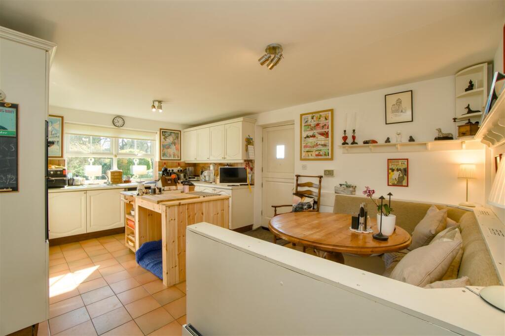 Breakfast Kitchen