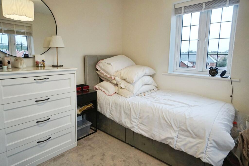 Pulteney Drive, Bushby, Leicester, LE7