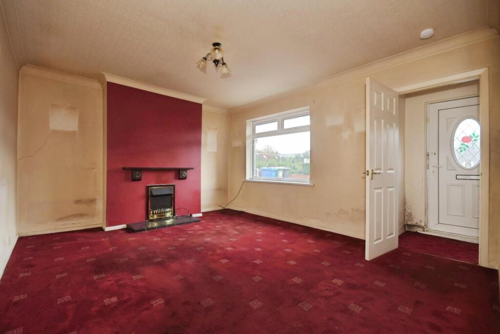 LOUNGE.jpg