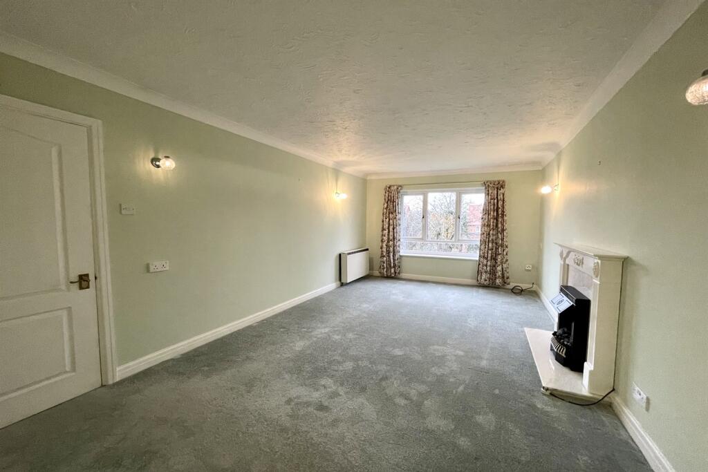 Living Dining Room