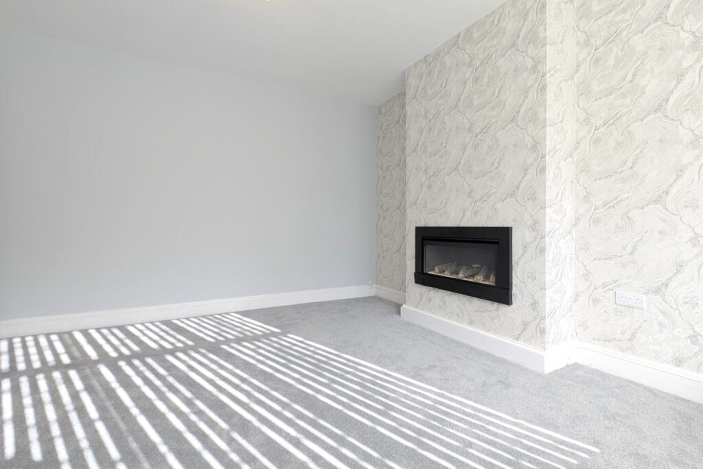 Halifax Road EweMove Brighouse (20)