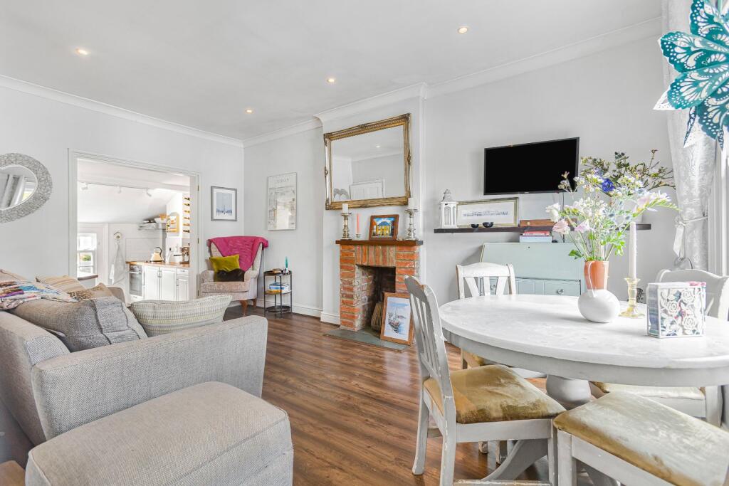 Living/Dining Room