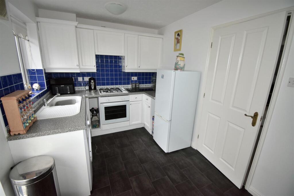 Kitchen / Breakfast Room