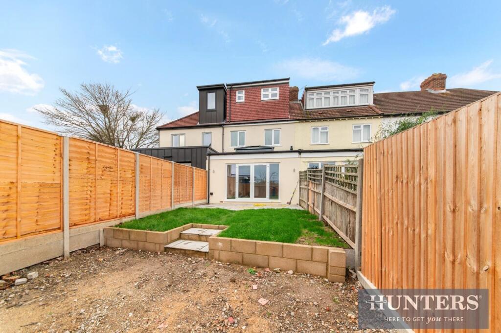 BOSCOMBE ROAD (13).jpg