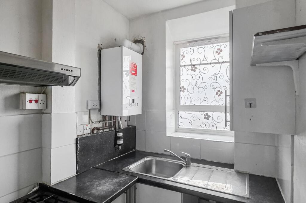 Flat 110, Phipps House, Australia Road, London, W12 7QF