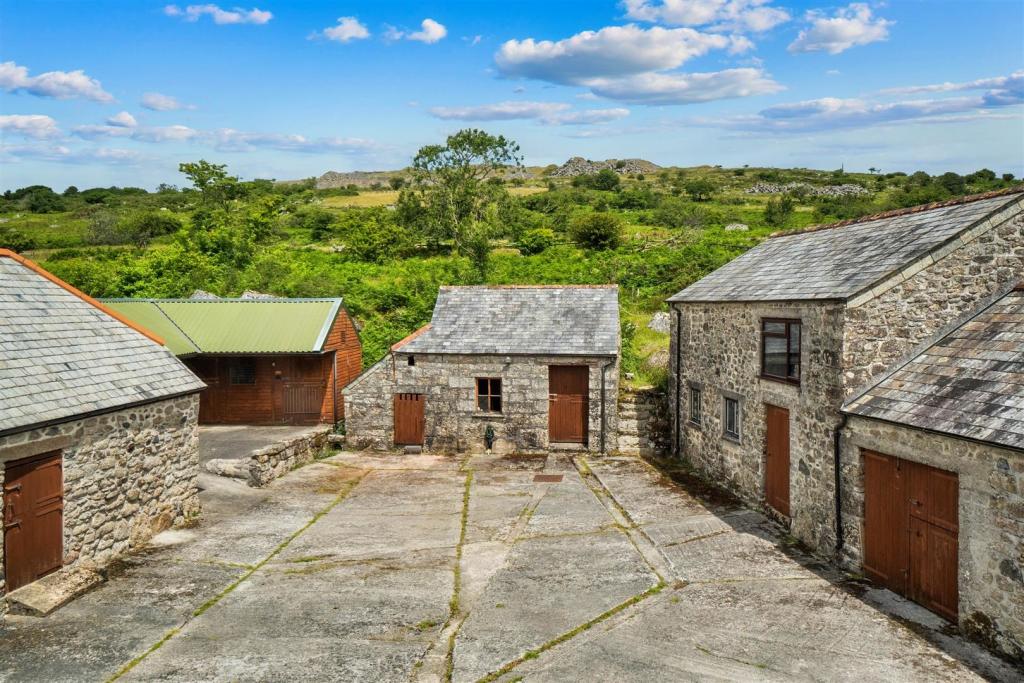 Barns