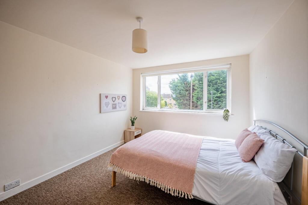 6 Stanway Close BA2 2UR-29.jpg