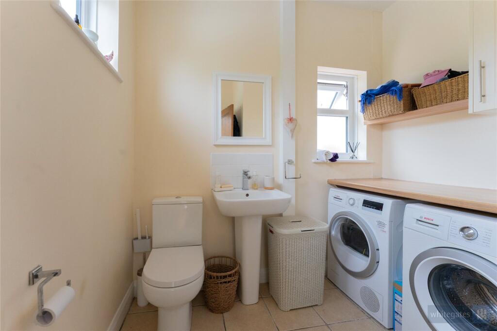 Wc/Utility Room