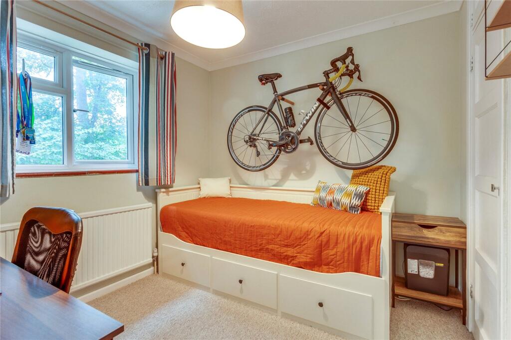 Bedroom/Study