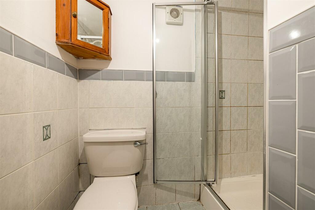 83 Wood Street Galashiels 18.jpg