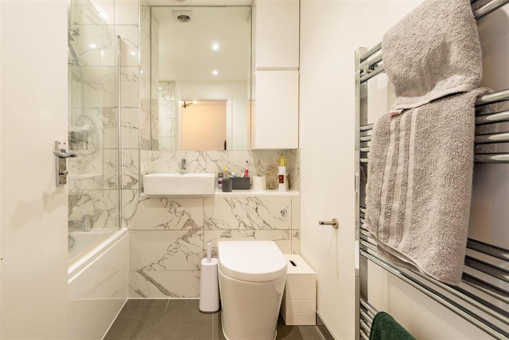 10, Alderwood  (9).jpg