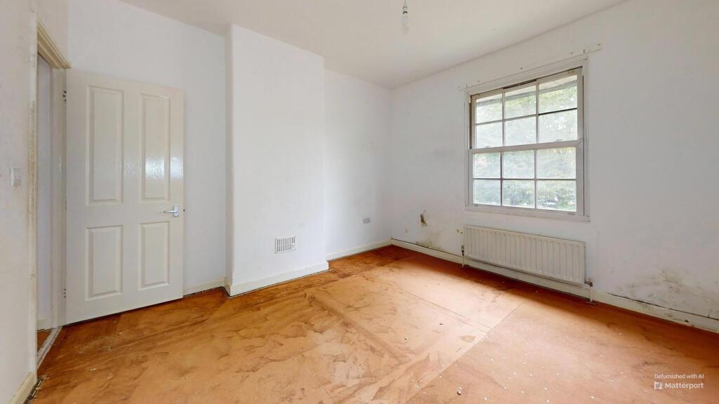 65 Henchman Street, Acton, London, W12 0BW