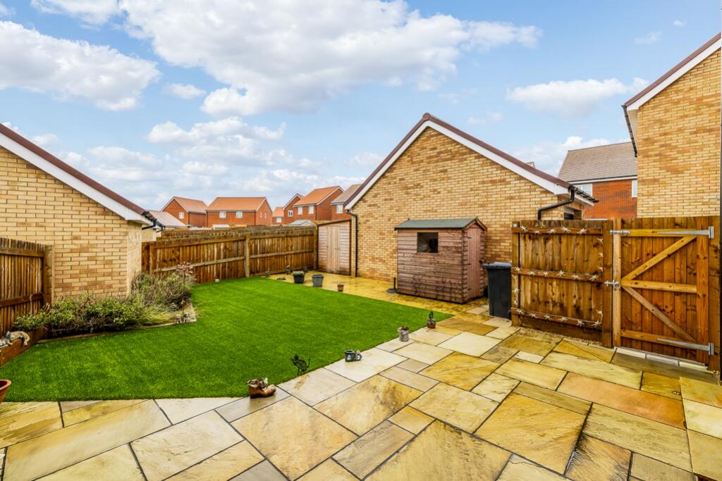 21 Conway Drive (Bourne)-13