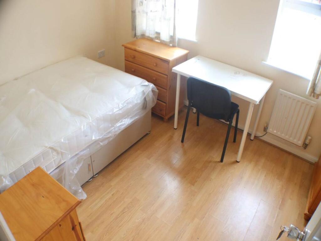 0d3d5b27-0543-4a0f-b