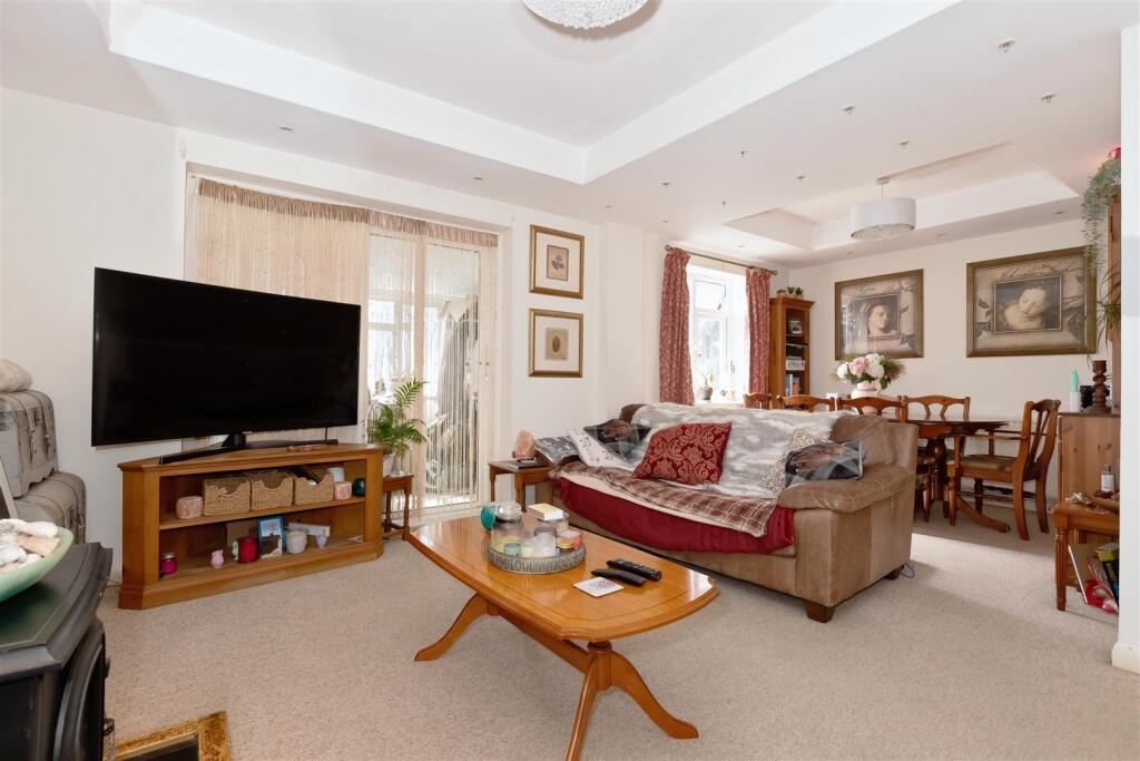 Raleigh Crescent_5.jpg