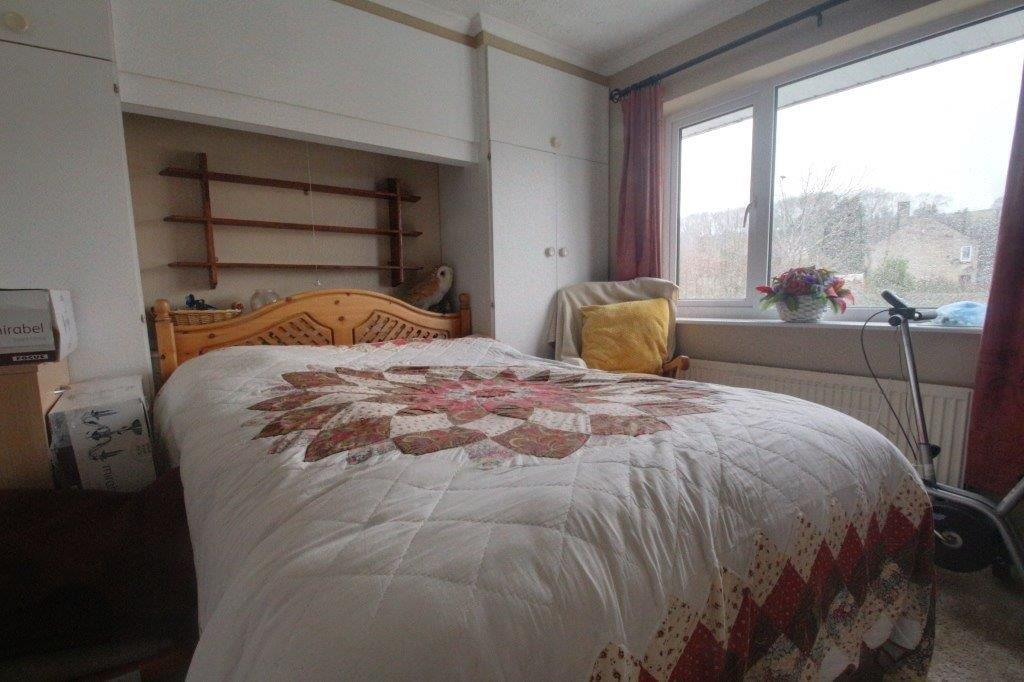 Bed2