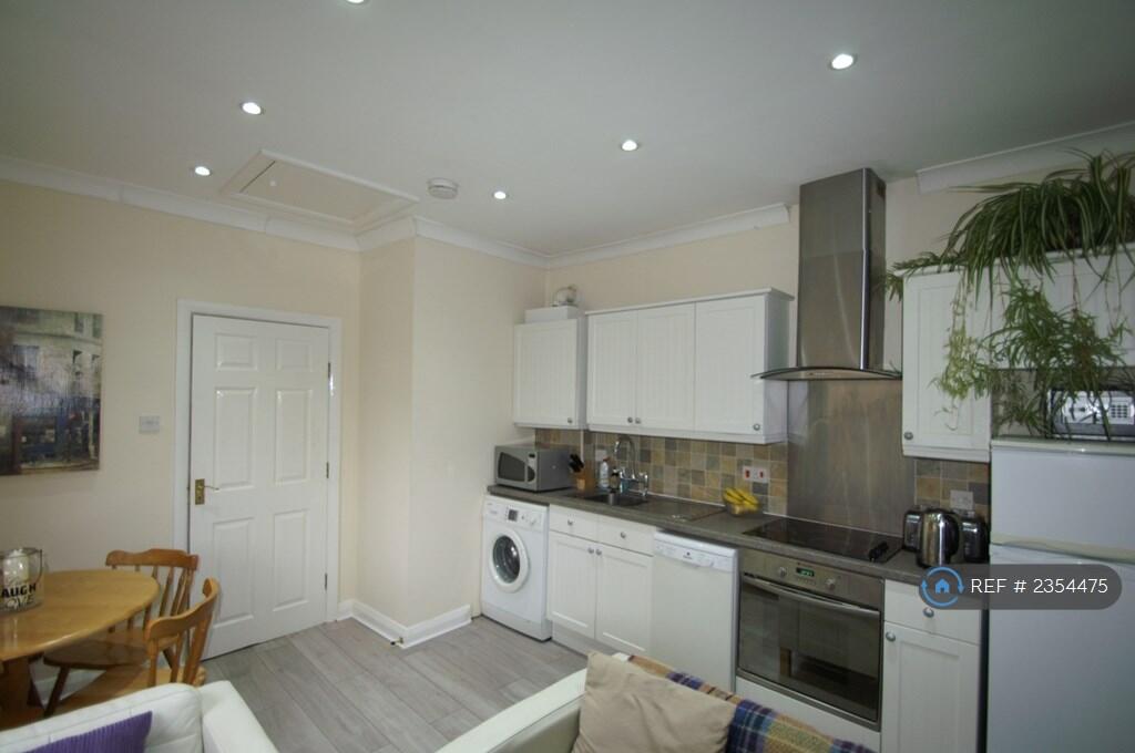 Kitchen/Sitting Room