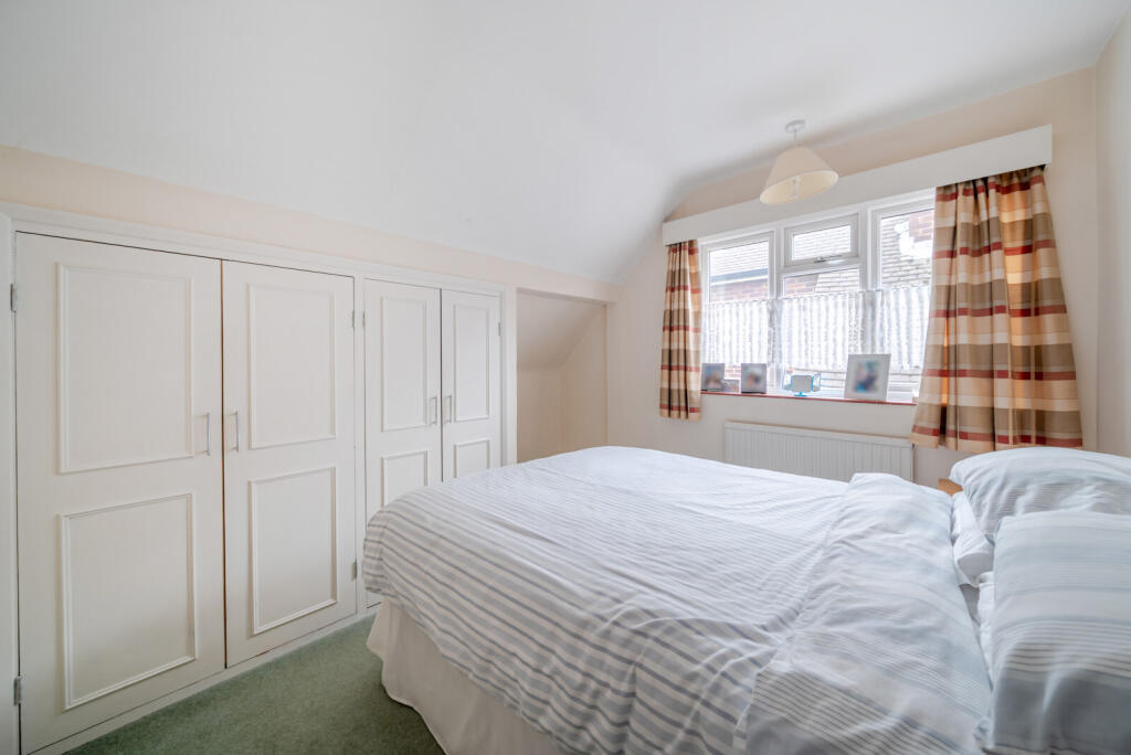 1380655-9-6915f94...