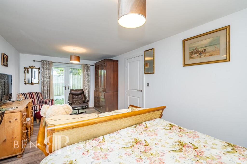 Bedroom Three / Lounge