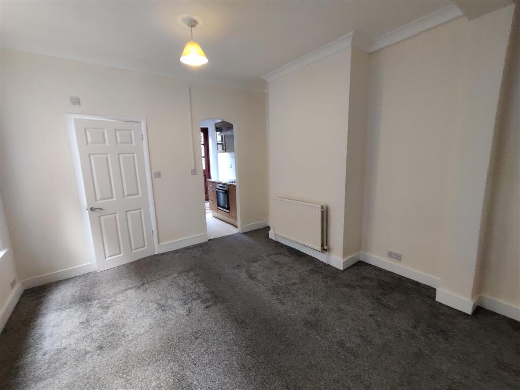 32 Kettering Street Bedroom livingroom angle.jpg