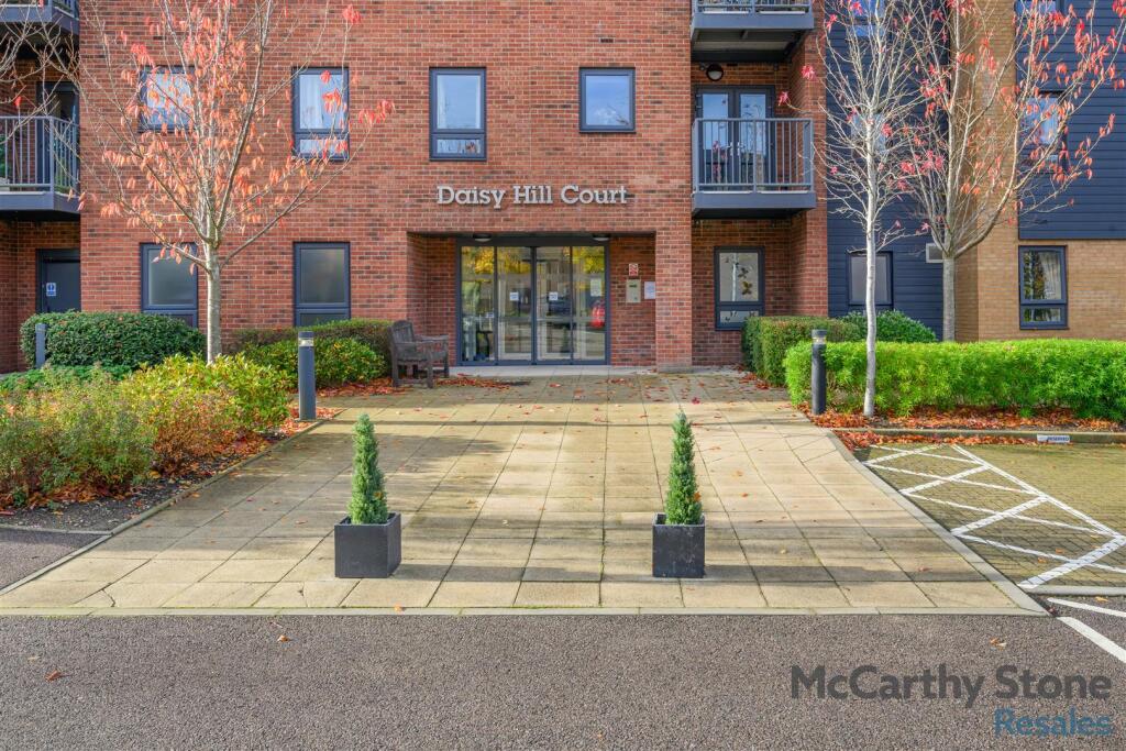 8668898-exterior04.jpg